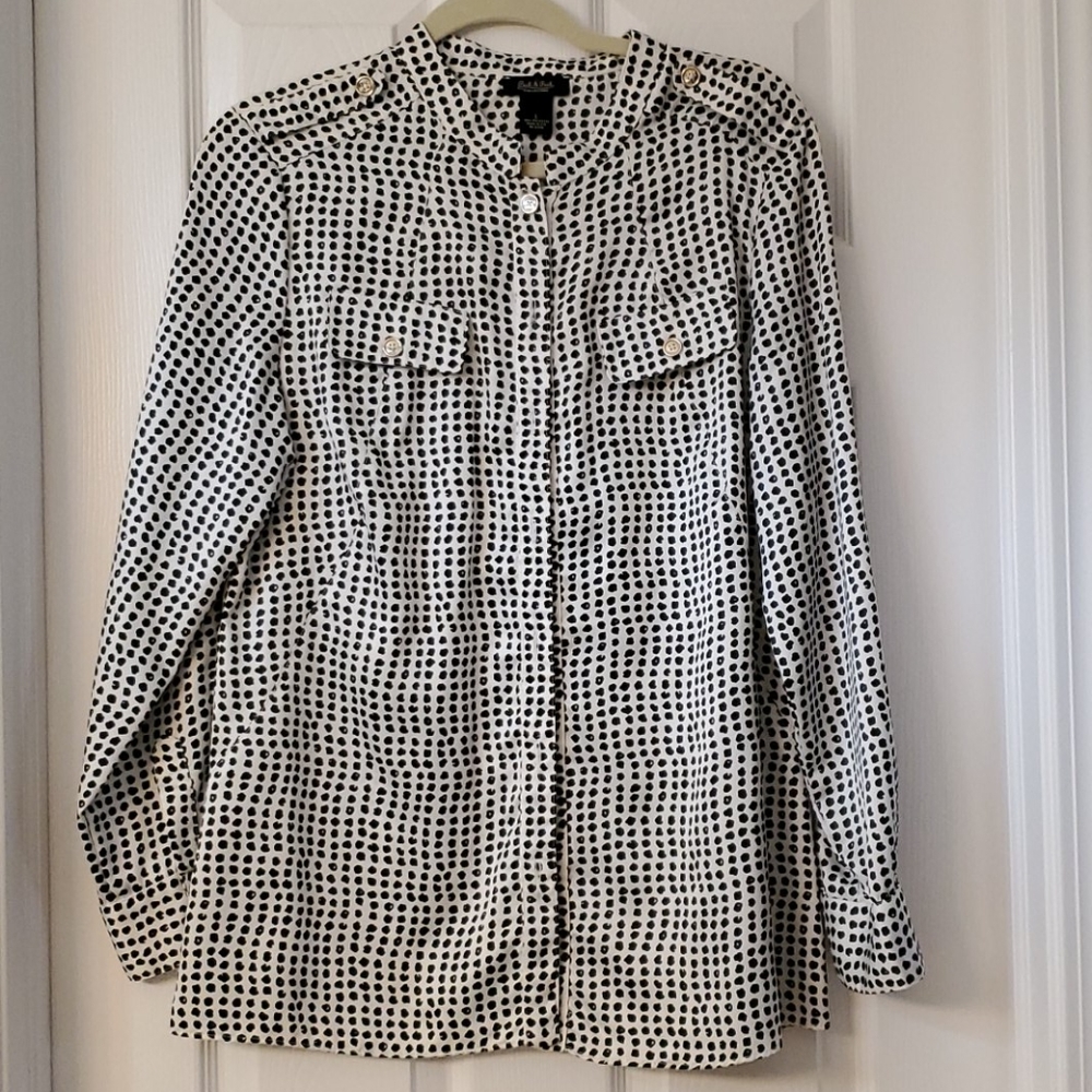 Peck & Peck Collection  black and white top sz L